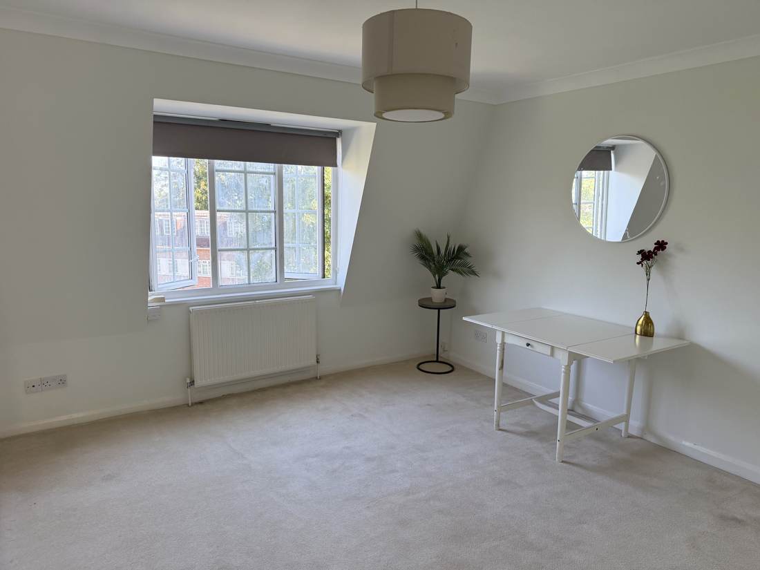 Second double bedroom